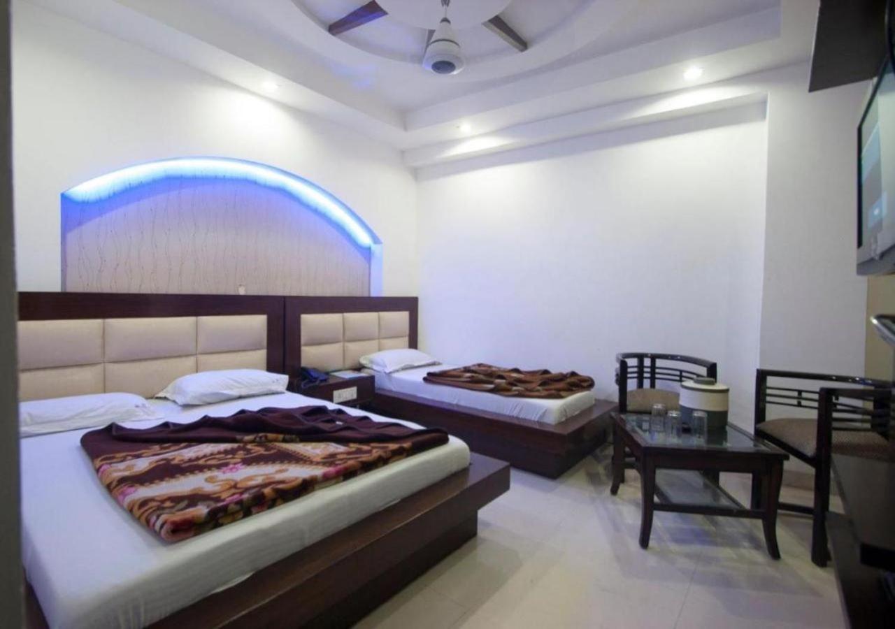 Ap Singh Hotels In Near New Delhi Railway Station Esterno foto