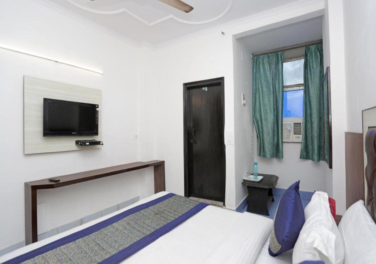 Ap Singh Hotels In Near New Delhi Railway Station Esterno foto