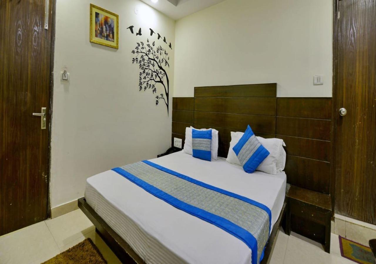 Ap Singh Hotels In Near New Delhi Railway Station Esterno foto